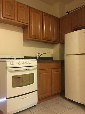 1st image of 856 Flatbush Ave #F