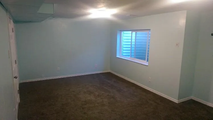 1153 S 1420 E — Photo 15
