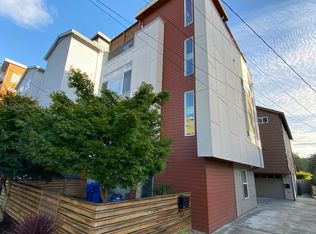 3275 SW Avalon Way, Seattle, WA 98126