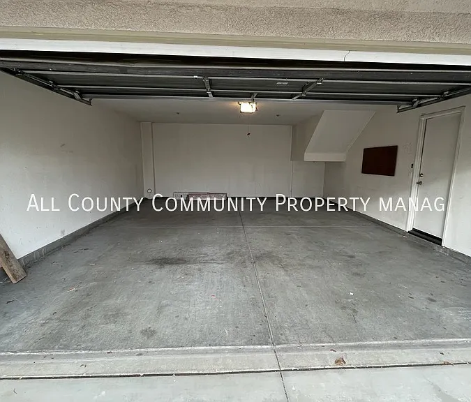 31890 Delfina Way — Photo 23