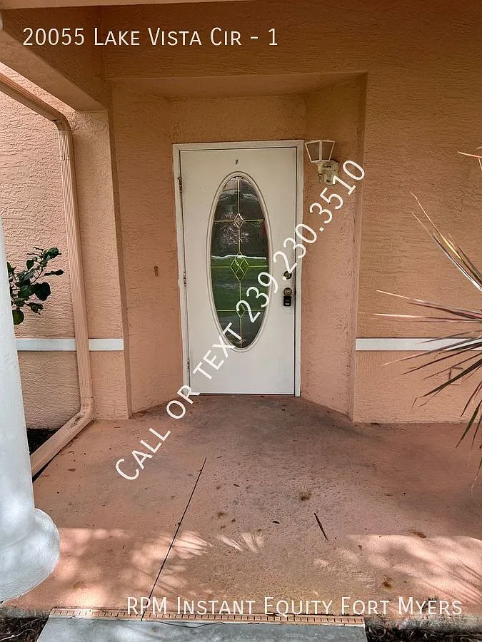 One Month Free! Updated Home In Majestic Golf Club — Photo 2