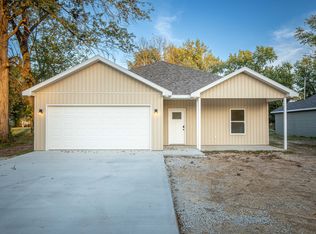 800 Maple St, Lamar, MO 64759