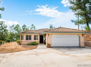 1071 Overbrook Ln, Fallbrook, CA 92028