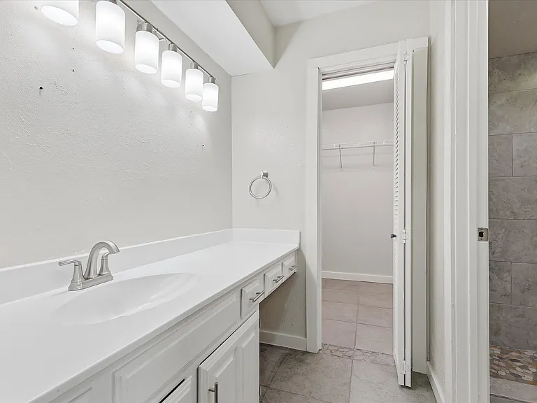1813 Greenspring Cir — Photo 19
