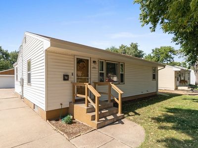 2913 S West Ave, Sioux Falls, SD, 57105