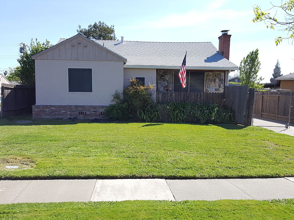 1st image of 4757 67th St