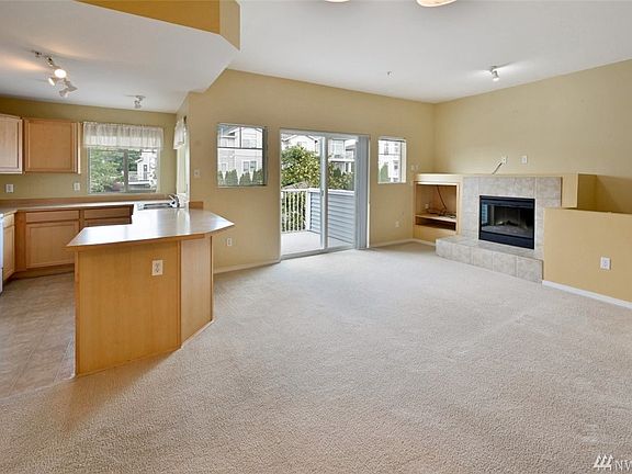 5th image of 6401 Hazel Ave SE #D-3