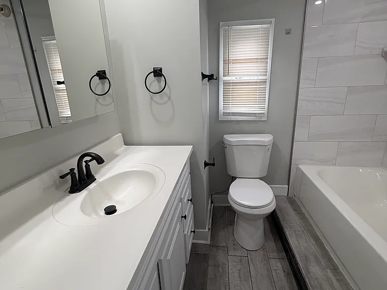 155 W Main St #3C — Photo 6