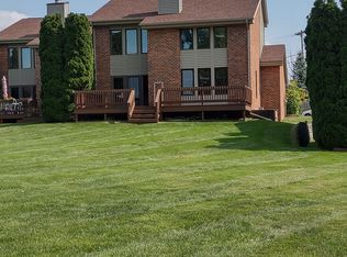 2210 Bowles St, Fenton, MI 48430