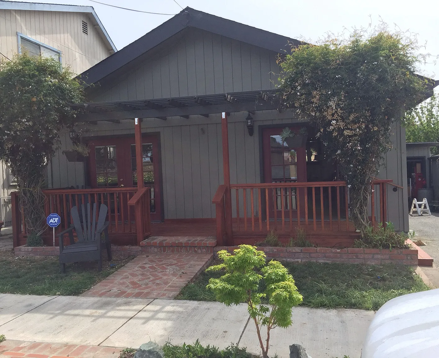 705 1st St photo 1