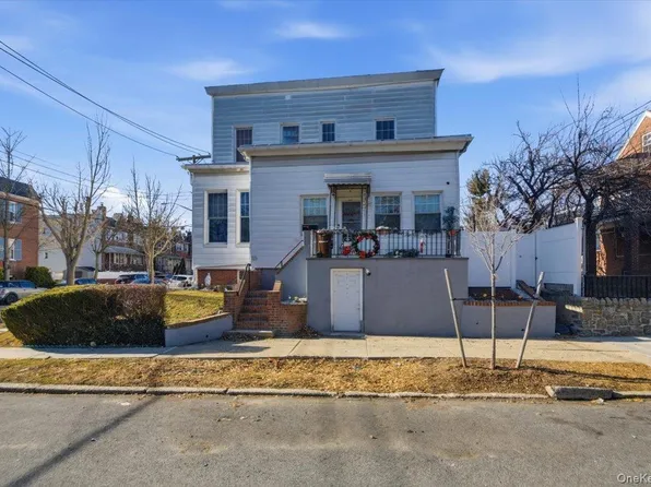 2523 Woodhull Avenue, Bronx, NY 10469