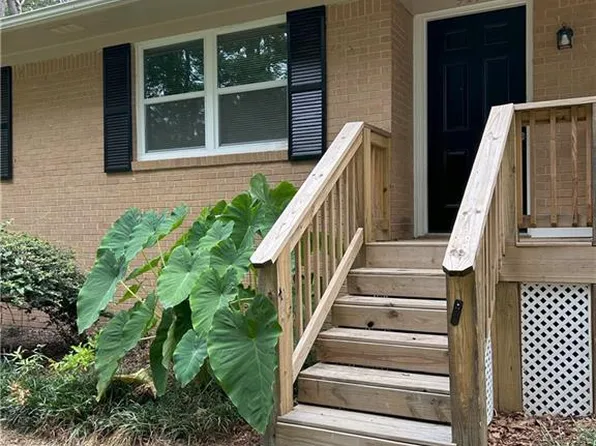 919 Pannell Rd, Monroe, GA 30655