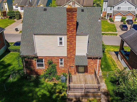 3rd image of 227 Glenwood Ave