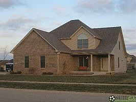 Home for Sale in Columbus, Indiana $294,900