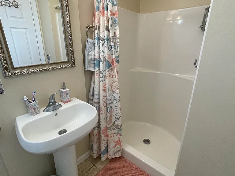 32 Portland Ave — Photo 5