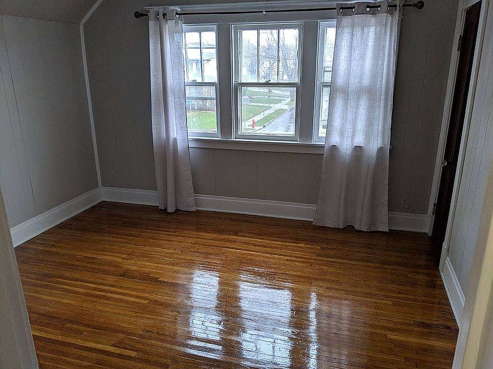 1st image of 237 Kenmore Ave