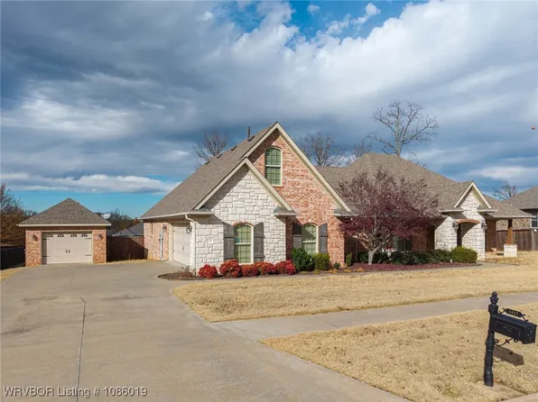 8627 Reata St, Fort Smith, AR 72916