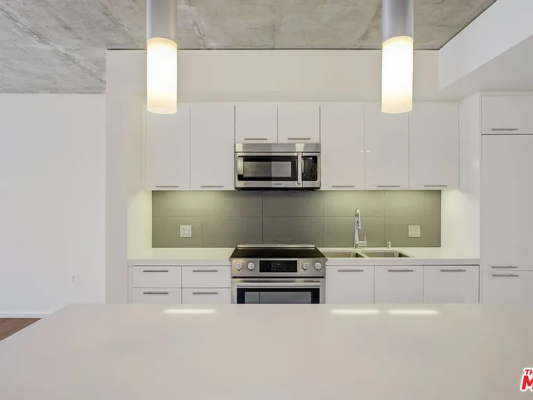 8500 W Sunset Blvd #E601 — Photo 6