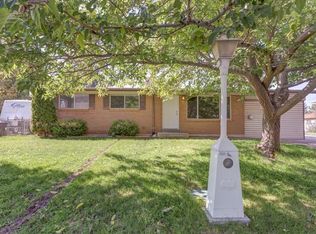 1500 Marilyn Dr, Syracuse, UT 84075