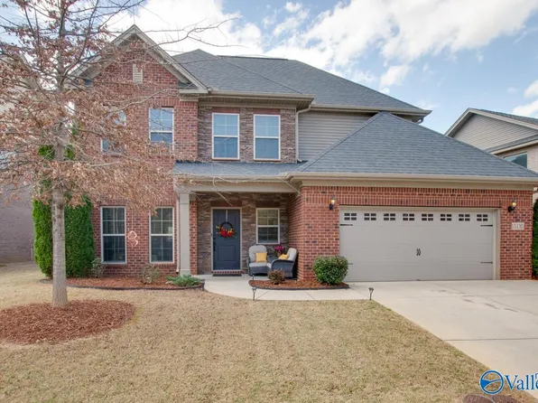15135 Lakeside Trl SW, Huntsville, AL 35803