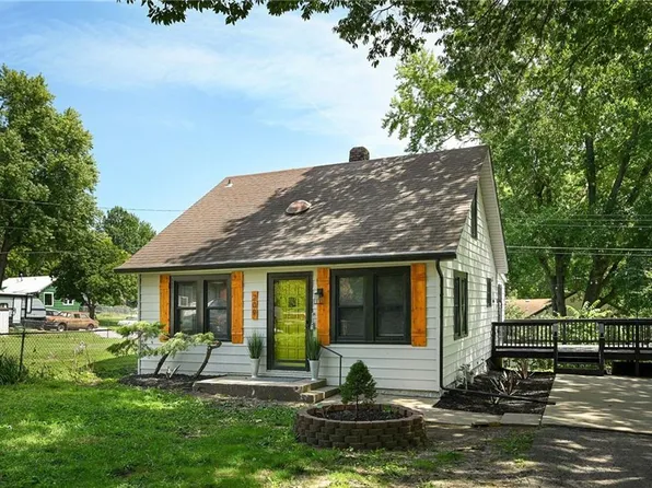 209 N Hawthorne Ave, Independence, MO 64053