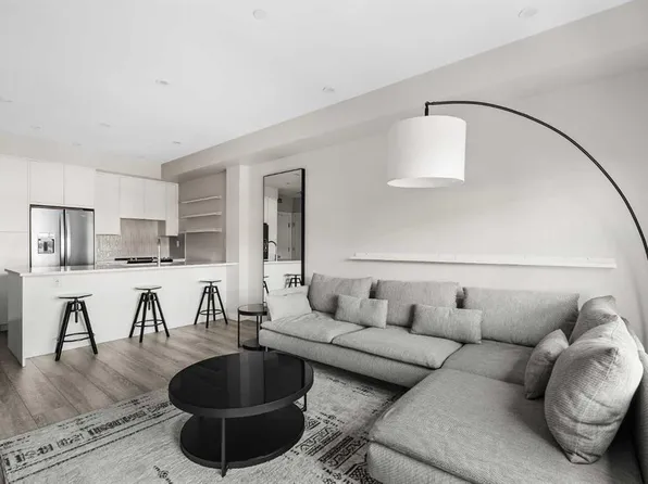 4160 S Norford Ave NW #308, Calgary, AB T3B 6H3