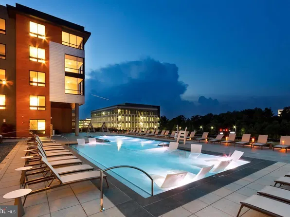 145 Riverhaven Dr Unit 503, National Harbor, MD 20745