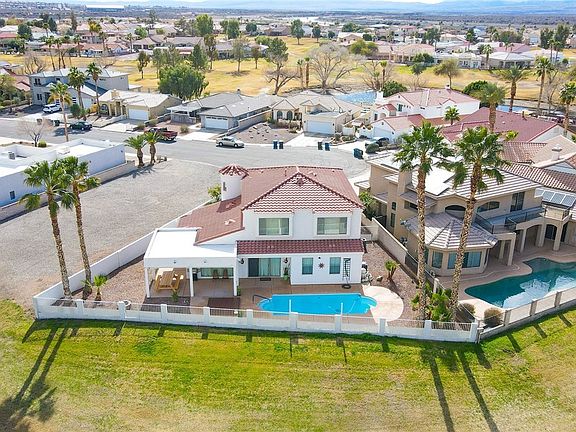 4th image of 1245 Country Club Cove