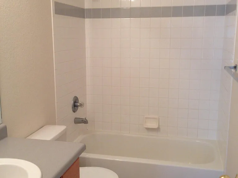 2961 Neil Dr #3 — Photo 8
