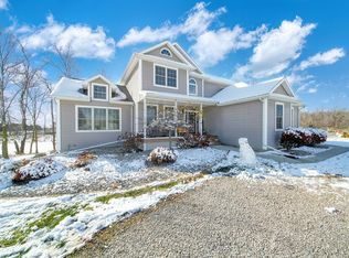 7025 Tuttle Rd, Pittsford, MI 49271