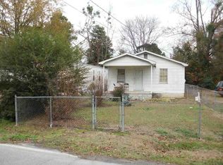 130 S Oak St, Pamplico, SC 29583