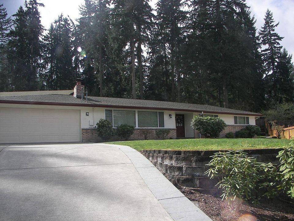 1st image of 4117 161st Ave SE
