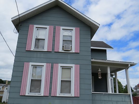 4th image of 906 N Main St