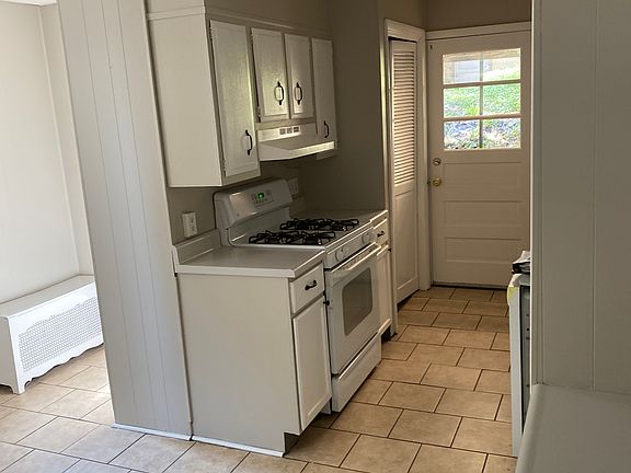 4th image of 209-211 N Bromley Ave #1A