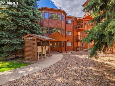 2430 Palmer Park Blvd APT 305, Colorado Springs, CO, 80909