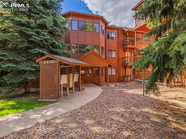 2430 Palmer Park Blvd APT 305, Colorado Springs, CO 80909