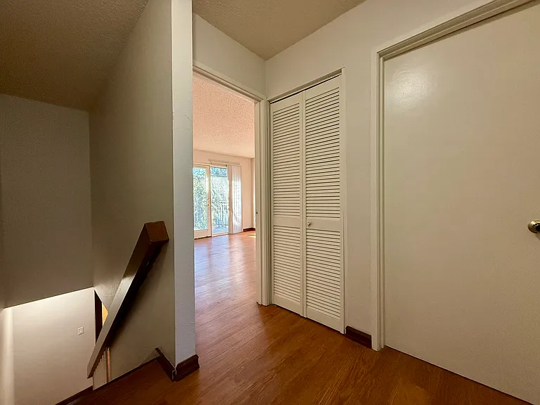 CENTURY APARTMENTS — Photo 15
