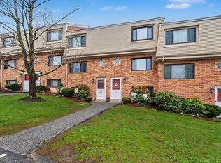 252 Farrwood Dr, Haverhill, MA 01835