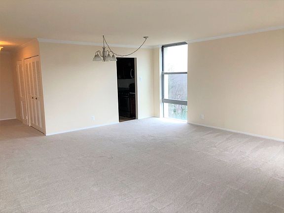3rd image of 9039 Sligo Creek Pkwy APT 1401
