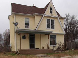75 S 2nd St, Elberfeld, IN 47613