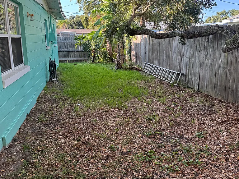 189 Oak Ave #3 — Photo 10