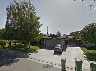 19055 Triolo St, Woodbridge, CA 95258