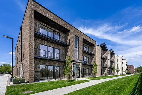 The Grove Residences Photo 1