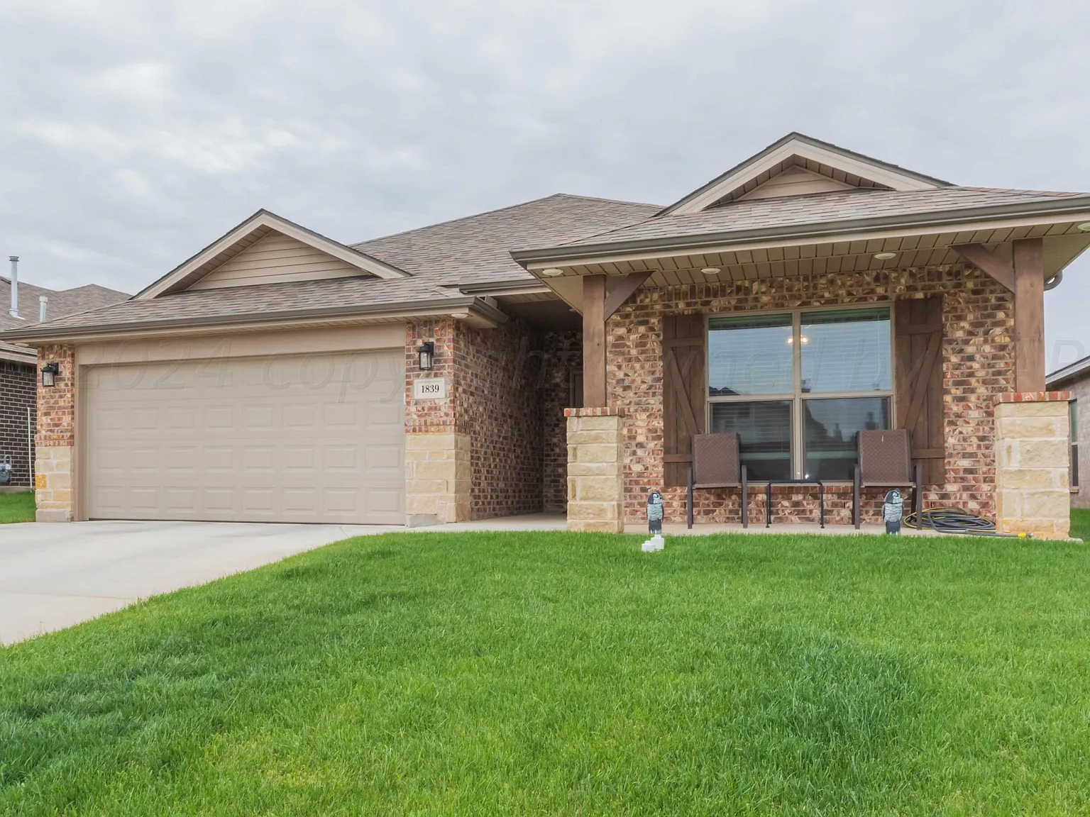 3 bed, 1735 sqft, $2,750 — Photo 3