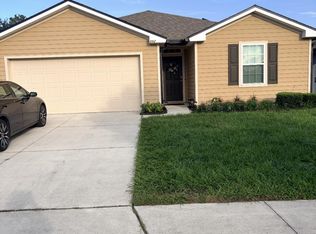 892 CAMERON OAKS Place, Middleburg, FL 32068
