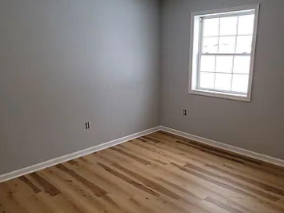 4th image of 865 Avoy Rd APT 16