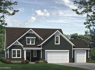 139 Plantation Dr, Southern Pines, NC 28387