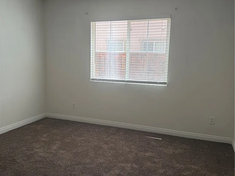 9406 Kentfield Ct — Photo 6