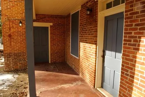 101 S Walnut St — Photo 14