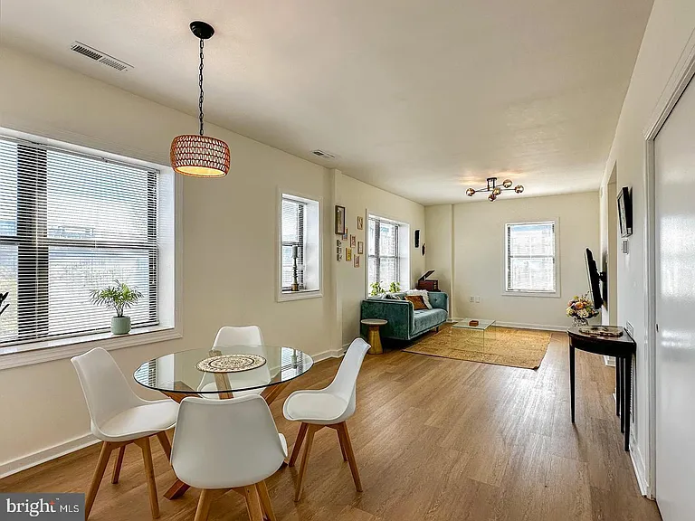 80 New York Ave NW #402 — Photo 4